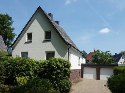 Gütersloh-Kattenstroth: Einfamilienhaus mit 800 m² Grundstück – direkt verfügbar