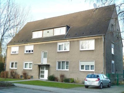 Charmante 2,5-Zimmer-Dachgeschosswohnung in attraktiver Lage von Gelsenkirchen-Buer zu vermieten