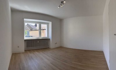 Helle 3 ZKB mit Küche, Gäste-WC + Keller ab 01.07.2025