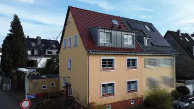 Glück kann man kaufen - ein Haus mit vielen Möglichkeiten...!