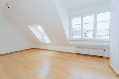 Schöne 2-Zimmer Maisonettewohnung im Dachgeschoß