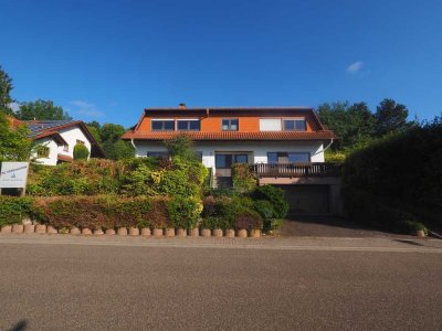 FREISTEHENDES EINFAMILIENHAUS MIT DOPPELGARAGE AM KREUZBERG IN ZWEIBRÜCKEN