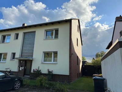 Modernisierte 2-Zimmer-Wohnung mit Balkon und Einbauküche in Langenhagen
