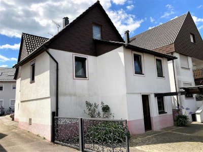 Doppelhaushälfte mit Ausbaupotential im Zentrum von Baltmannsweiler