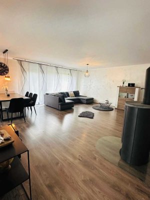 Charmanter,modernisierter Bungalow mit Einliegerwohnung & sonnigem Garten – provisionsfrei