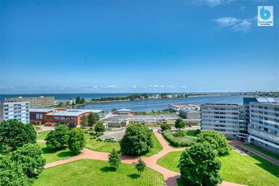 Ihr Logenplatz über dem Meer – Ferienwohnung im 10. Stock mit Weitblick