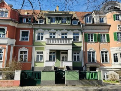 RESERVIERT. Denkmaljuwel am Park