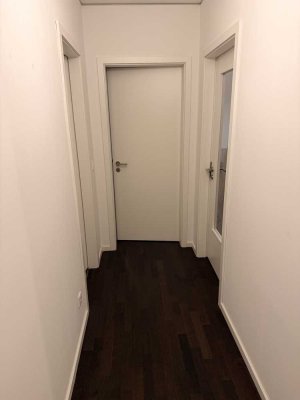 Unmöbliert/Unfurnished Mitte 79m² Balkon, 2 Zi.+Wohnküche, ab 01.02.26