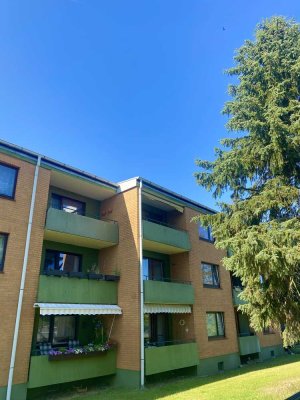 Vollständig renovierte 2-Zimmer-Wohnung mit Balkon und EBK in Mölln