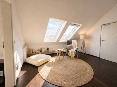 Moderne Maisonette mit Westterrasse, Designküche & lichtdurchflutetem Wohnkonzept