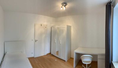 Studenten aufgepasst! Vollmöbliertes WG-Zimmer in Garching! Bitte nur Anfragen per E-Mail!