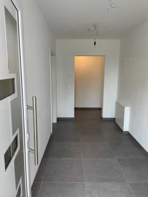 Sehr schöne 2,5 Zimmer Wohnung mit Einbauküche in Löwenstein
