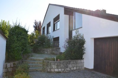 Geräumiges und gepflegtes Einfamilienhaus auf großem Grundstück