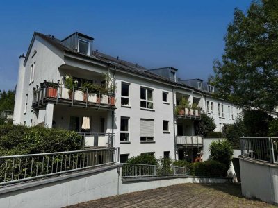 Ideal für Kapitalanleger- vermietete 3-Zimmer-Wohnung mit Balkon & TG-Stellplatz