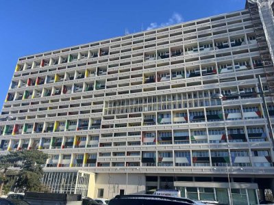 Westend - Stilikone Corbusierhaus - Maisonette-Whg. - 2 Balkone (Ost / West) - provisionsfrei
