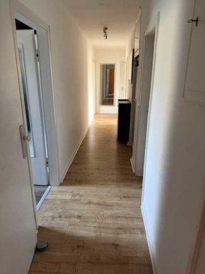 3 Zimmer-Wohnung mit EBK in BS-Stöckheim zu vermieten!