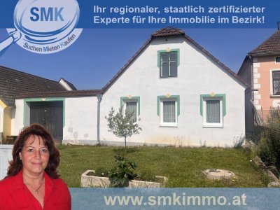 Urgemütliches, ruhiges Landleben mit großem, sonnigen Innenhof!
