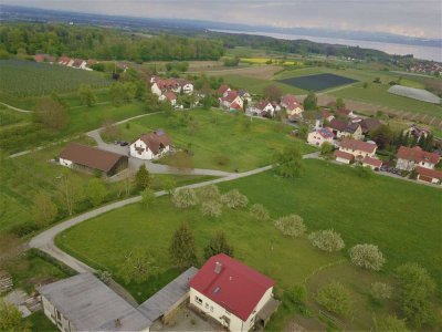 Helle 3-Zimmer Wohnung mit Balkon und Garage in Meersburg