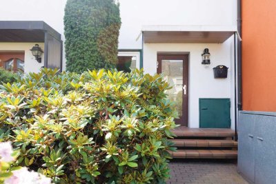 Provisionsfrei - Modernisiertes & ruhiges MRH mit Vollkeller, EBK, Terrasse, Garten und Hobbyräumen