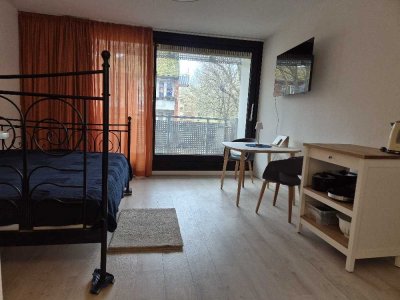 Erstbezug nach Sanierung: Vollmöblierte 1-Zimmer Wohnung mit Balkon in Hamburg-Fuhlsbüttel