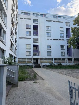 Helle 2-Zimmer Wohnung mit Balkon in Schöneberg (Schöneberg)