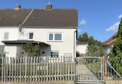 Charmante 4-Zi-Doppelhaushälfte in zentraler, ruhiger Lage – frisch komplett renoviert