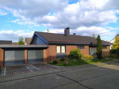 Freistehendes Einfamilienhaus mit großem Garten in ruhiger Wohnlage