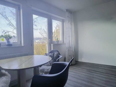 Attraktive 2-Zimmer-Wohnung mit sonniger Terrasse und Duplex-Garage in Pforzheim-Mäuerach