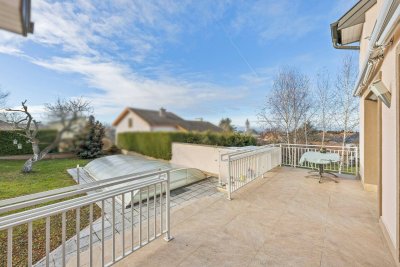 Gepflegtes Wohnhaus mit Sauna und Garten in ruhiger Lage von Hornstein