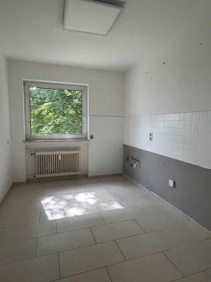 Wohnen am Park: Großzügige Wohnung mit 2 Balkonen in begehrter Lage