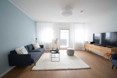 Helle möblierte,  löffelfertige 3-Zimmer-Dachgeschoss Wohnung *Pauschalmiete*