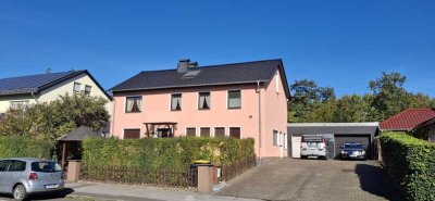 Einfamilienhaus mit separater Wohnung