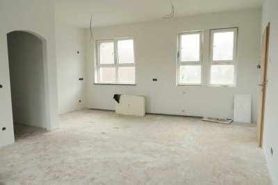 Hübsche, kleine 3 Zi.-Wohnung im 1. OG - renoviert