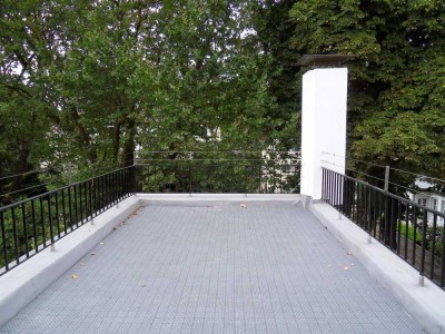 Besondere Dachgeschosswohnung über zwei Etagen mit Süd-West-Dachterrasse,Tageslichtbad mit Fenster