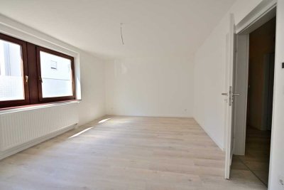 1 Zimmer Wohnung im EG Erstbezug nach Renovierung