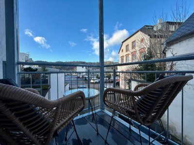 Juni-Juli (2M) Wohnen auf Zeit: - mit Balkon und Stellplatz im Herzen von Trier