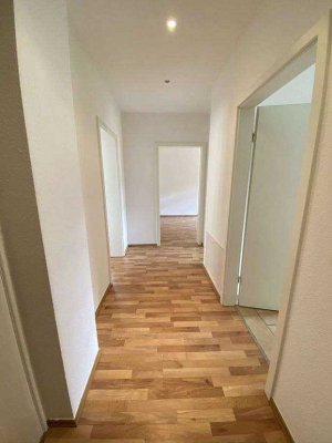 Attraktive 3-Raum-Wohnung mit Balkon & Loggia – Leipzig-Eutritzsch