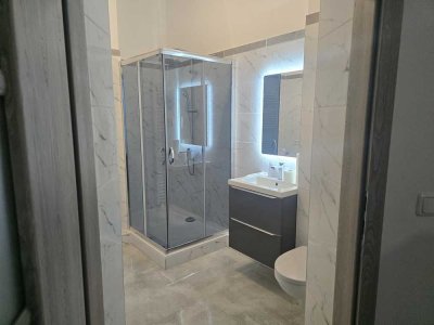 RESERVIERT! Frisch renovierte Eigentumswohnung in Südstadt zu verkaufen