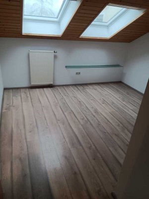 Moderne 3‑Zimmer Dachgeschosswohnung in Mühldorf am Inn