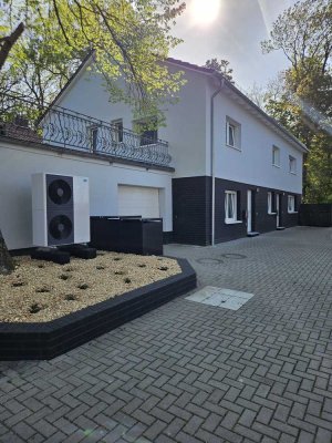 Erdgeschosswohnung im Zweifamilienhaus mit EBK in Nordsteimke