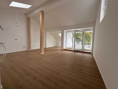 Großzügige 2-Zimmer Wohnung in Walldorf // Erstbezug nach Kernsanierung