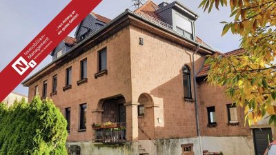 Mehr als 6% Rendite möglich - 3-Familienhaus mit zusätzlicher Einheit im Nebengebäude