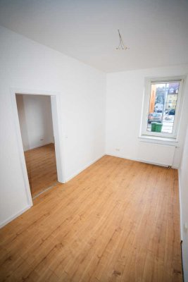 Neu Renovierte 3-Zimmer Erdgeschosswohnung in Hof, Innenstadt