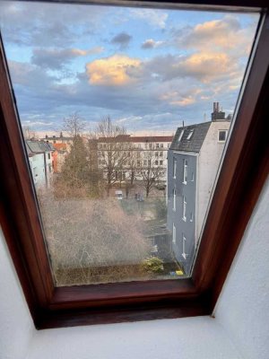 Charmante 2-Zimmer Dachgeschosswohnung in Lehe