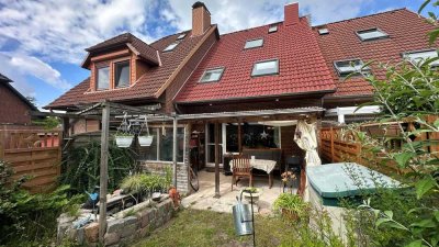 Solides Reihenmittelhaus mit ausgebautem Spitzboden und Keller in familienfreundlicher Lage
