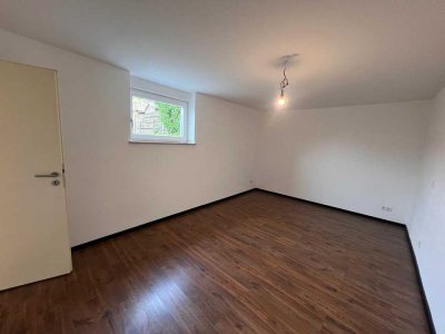 Gut geschnittene 3-Zimmer-Wohnung mit 74 m² in gepflegtem Mehrfamilienhaus