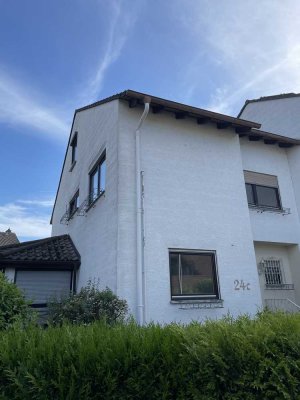 Geräumiges, gepflegtes 7-Zimmer-Reihenendhaus mit EBK in Hagenbach
