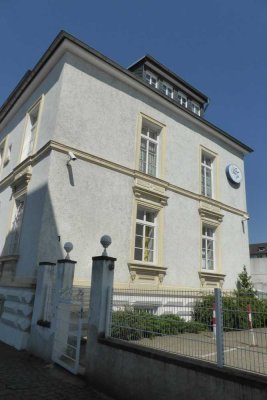 **** Etage / 110 m² / zum Umbau in ETW / ca. 6 % Rendite /DA-Mitte ****