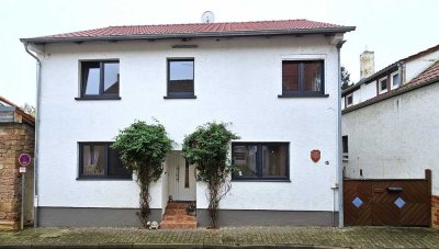 Ein- bzw. Zweifamilienhaus in Fürfeld als Renditeobjekt oder zum Selbstbezug