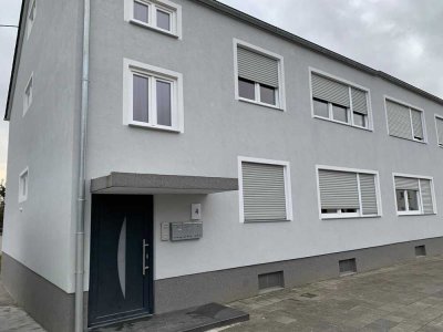 Traumhafte 3-Zimmer-Wohnung mit EBK und Balkon